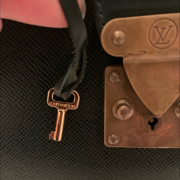 Vintage Louis Vuitton leather briefcase - Picture 9 of 9